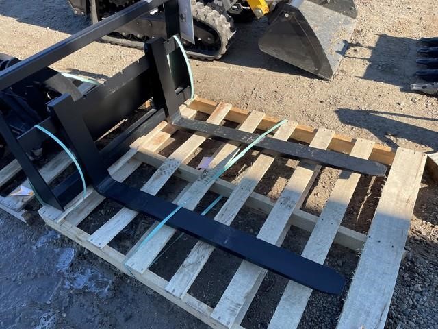NH 92070376-C314 pallet forks